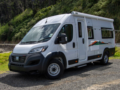 6.4m Luxury Tourer