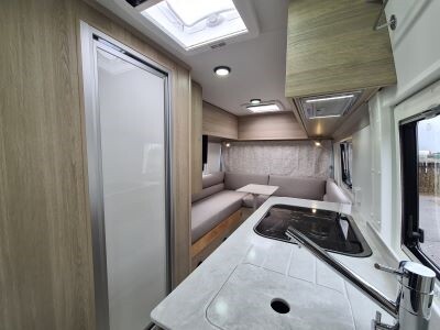 Tranztec 6m Duet Tourer - RV Motor Homes